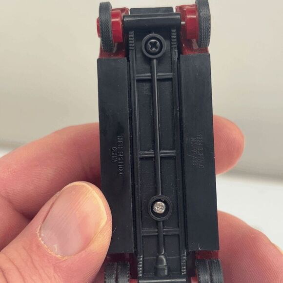 Vintage High Speed Fire Truck Engine and Trailer Year 2000 Made in China - Picture 6 of 10